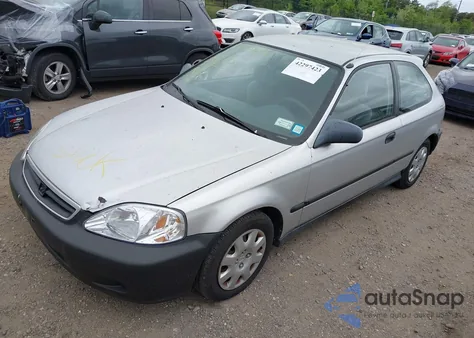 2000 Honda Civic Dx from USA, damaged, VIN 2HGEJ6441YH111880
